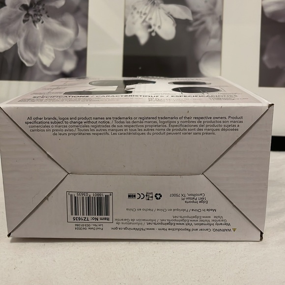 •NIB• TREND ZONE // portable desk fan // 6.5 in // 2 speed // black - Picture 8 of 9